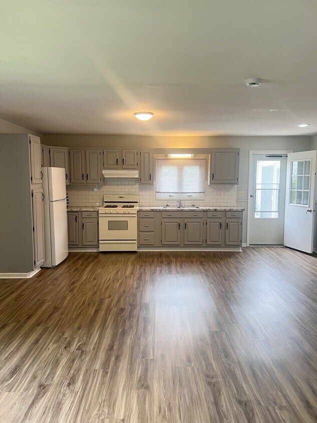 Foto principal - 507 S Bay Rd