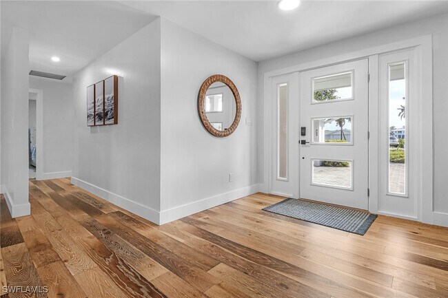 Foto del edificio - 1823 Hurricane Harbor Ln