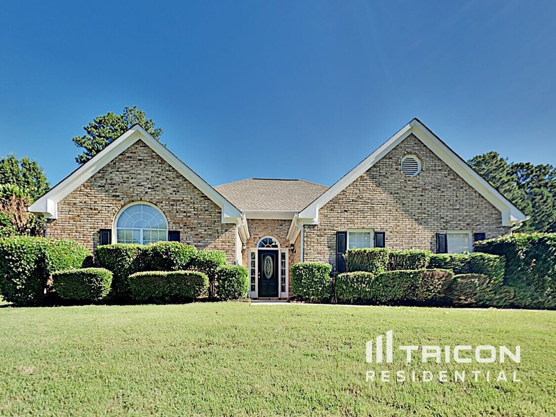 Foto principal - 519 Creekstone Dr