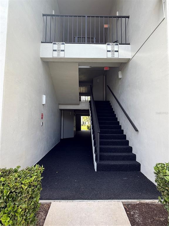 Foto del edificio - 1223 S Pine Ridge Cir