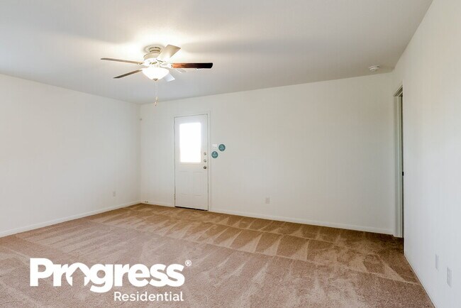 Building Photo - 221 Wincanton Ln