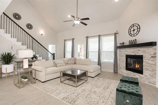 Foto del edificio - 933 Slate Ln
