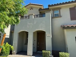 Building Photo - 113 Alamere Falls Dr