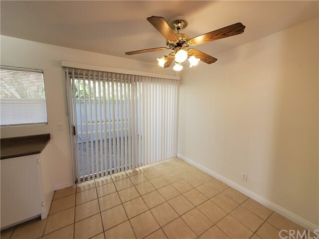 Building Photo - 2029 E Aroma Dr