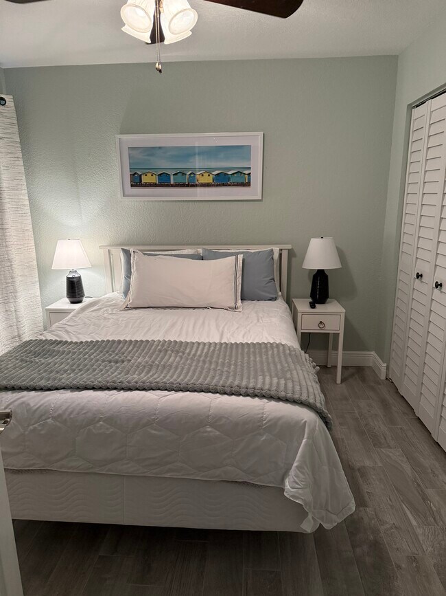 Foto del edificio - 22161 Tallwood Ct