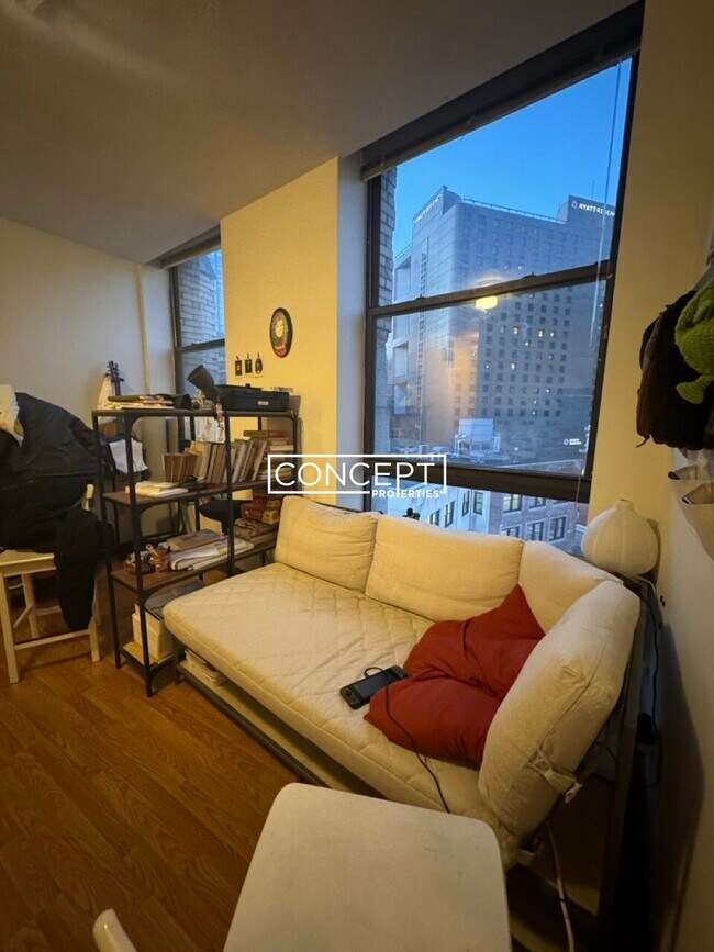 Foto del edificio - 81 Essex St