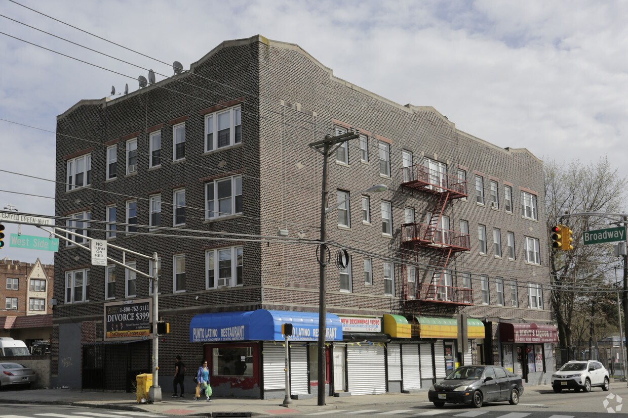 Foto del edificio - 1062 W Side Ave