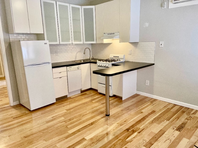 Photo - 1809 S 13th St Apartment