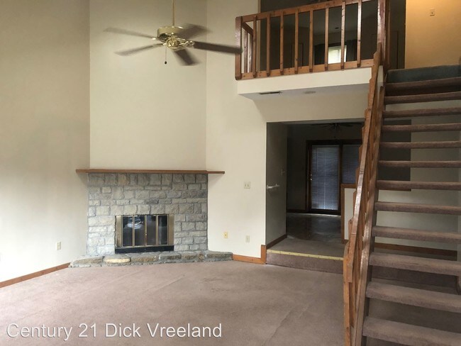 Building Photo - 3 br, 2 bath House - 8921 Thelma Lane