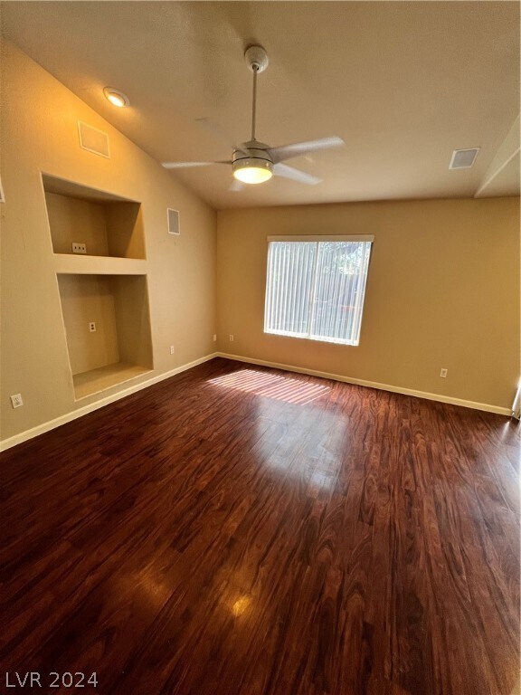 Building Photo - 9602 Observer St