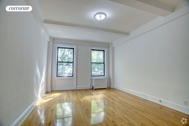 Building Photo - 315 W 102nd St