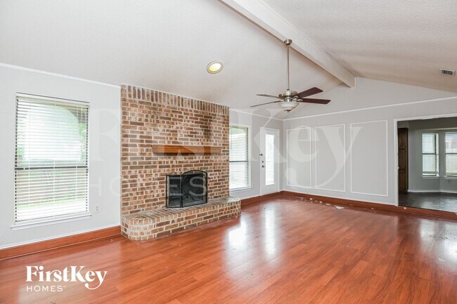 Foto del edificio - 3915 Wrentham Dr