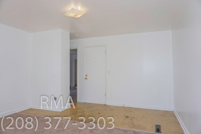 Building Photo - 1019 N 16th St