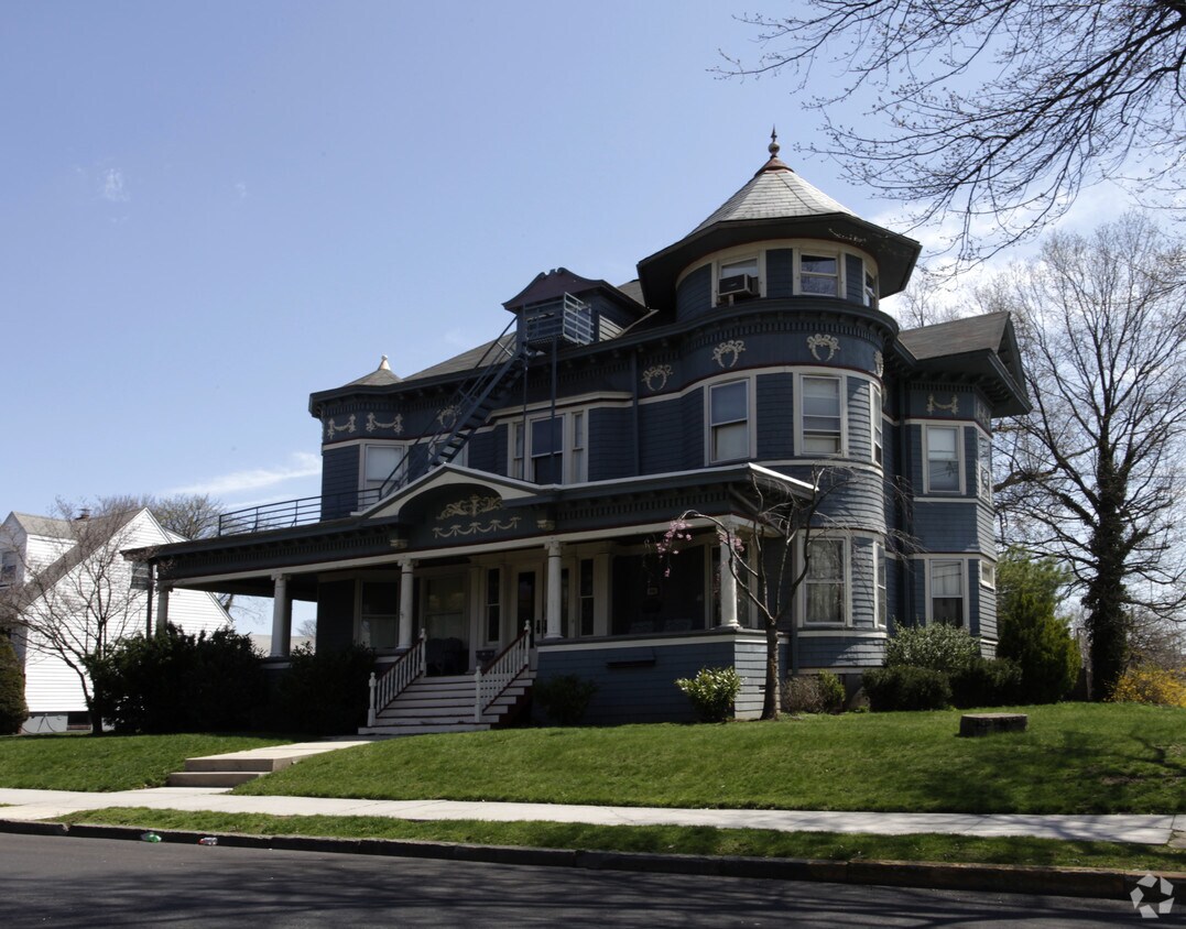 Foto del edificio - 196 Stiles St