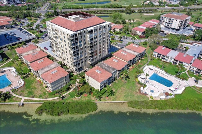 Building Photo - 6322 Palma Del Mar Blvd S