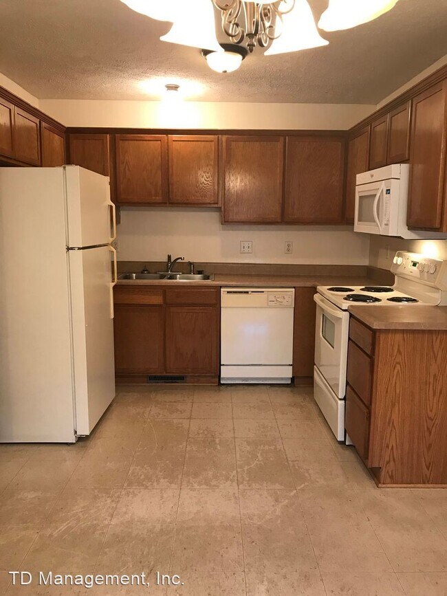 Building Photo - 2 br, 2 bath House - 2427 W Deerfield