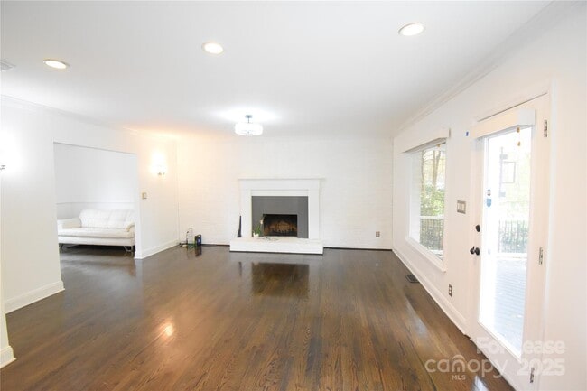 Building Photo - 4128 Carmel Forest Dr