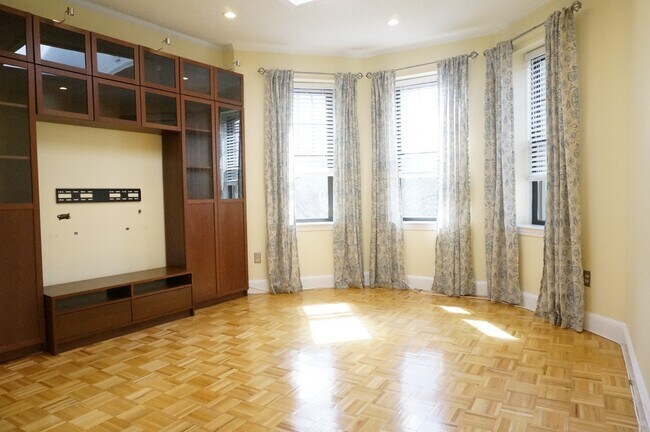Foto del edificio - 1415 Commonwealth Ave