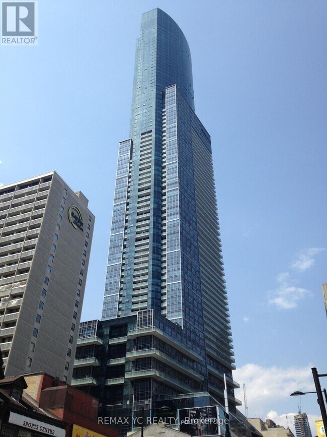 Building Photo - 386-2386 Yonge St