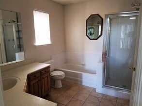 Building Photo - 5307 Northview Dr