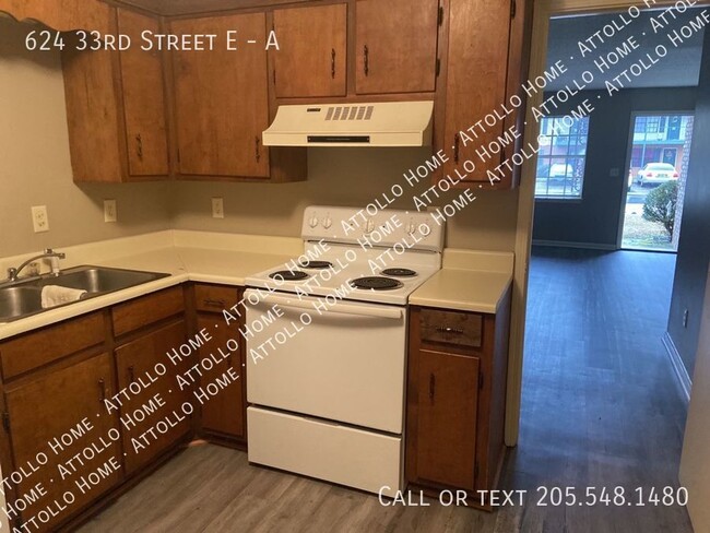 Building Photo - 2-Bedroom Apartment Convenient to McFarlan...