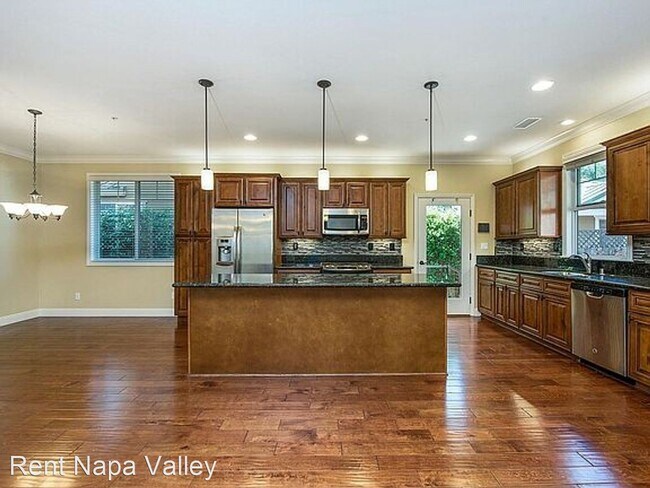 Foto del edificio - 3 br, 2 bath House - 1336 Magnolia  Ave