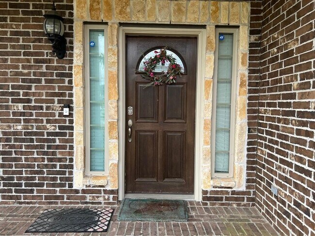 Foto del edificio - 2203 Oak Rise Dr