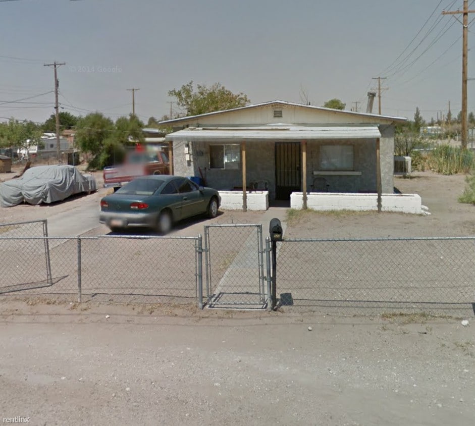 Primary Photo - 520 E 4th St