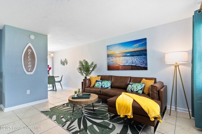 Building Photo - 1031 Park Dr