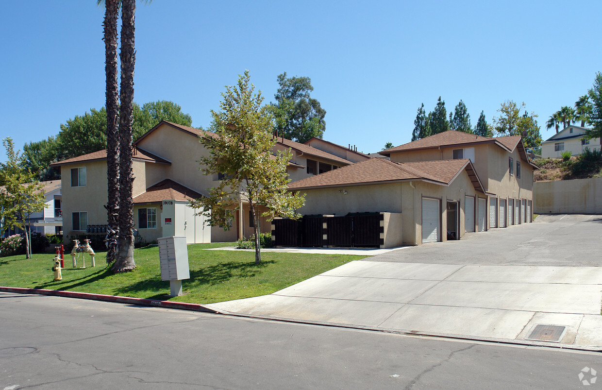 Primary Photo - 39078 Agua Vista