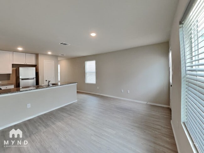 Building Photo - 4220 Thalweg Way