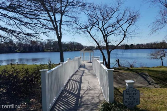 Foto del edificio - 2 br, 2.5 bath Townhome - 653 Vista Ave.