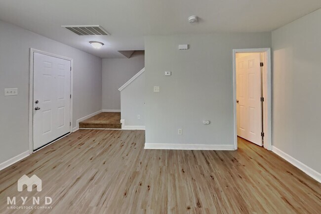 Foto del edificio - 1020 Alston Hill Dr