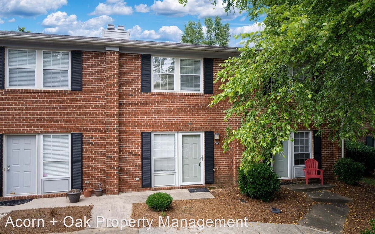 Foto principal - 2 br, 2.5 bath House - 113 Coleridge Court