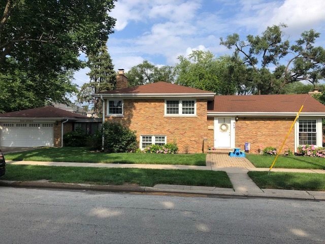 Foto principal - 717 S Western Ave