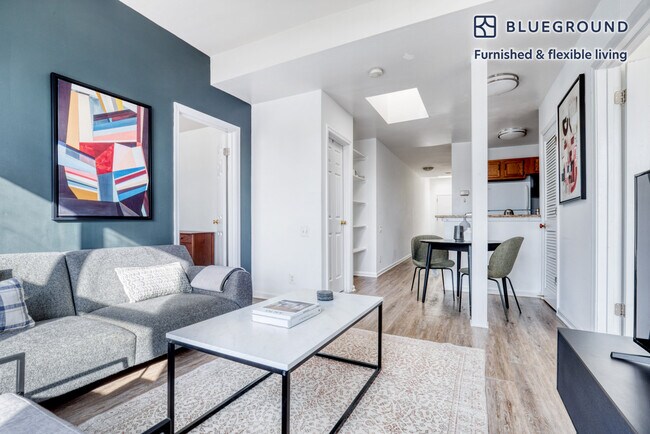 Foto del edificio - 1826 Vernon St NW