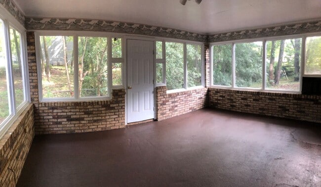 Photo - 110 Boxwood Pl N House