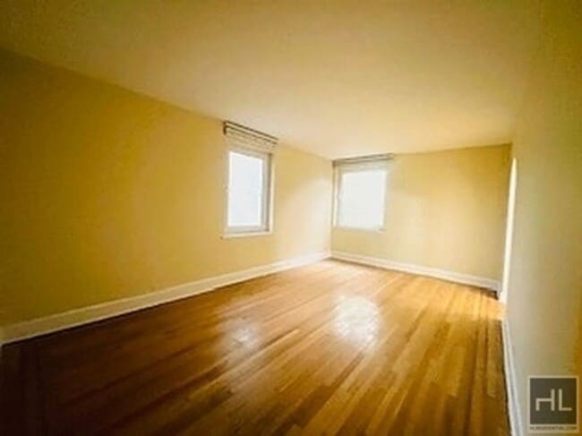 Foto del edificio - 69 Harney Rd