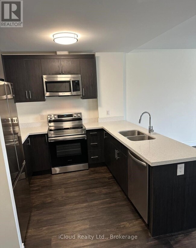 Building Photo - 1489 Banwell Rd