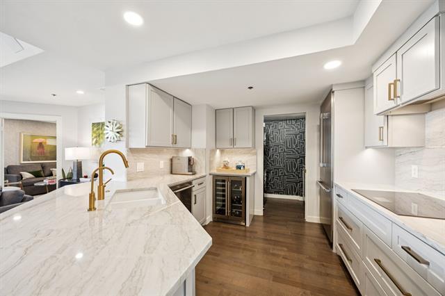 Foto del edificio - 5909 Luther Ln