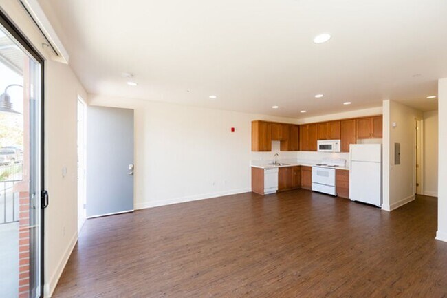 Foto del edificio - 2220 Emily St