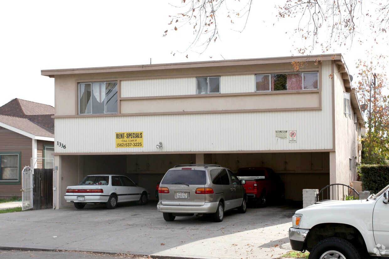 Building Photo - 1336 Hellman St