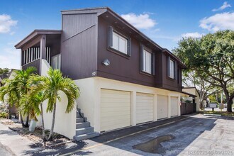 Building Photo - 5284 Bosque Ln