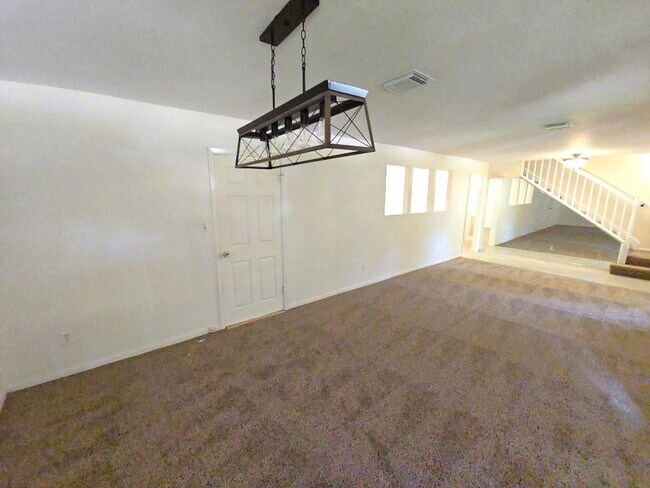 Foto del edificio - 12702 Ravensway Dr
