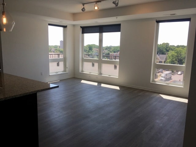 Interior Photo - Laguna Apartments
