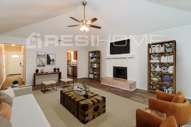 Building Photo - 7737 Los Gatos Drive