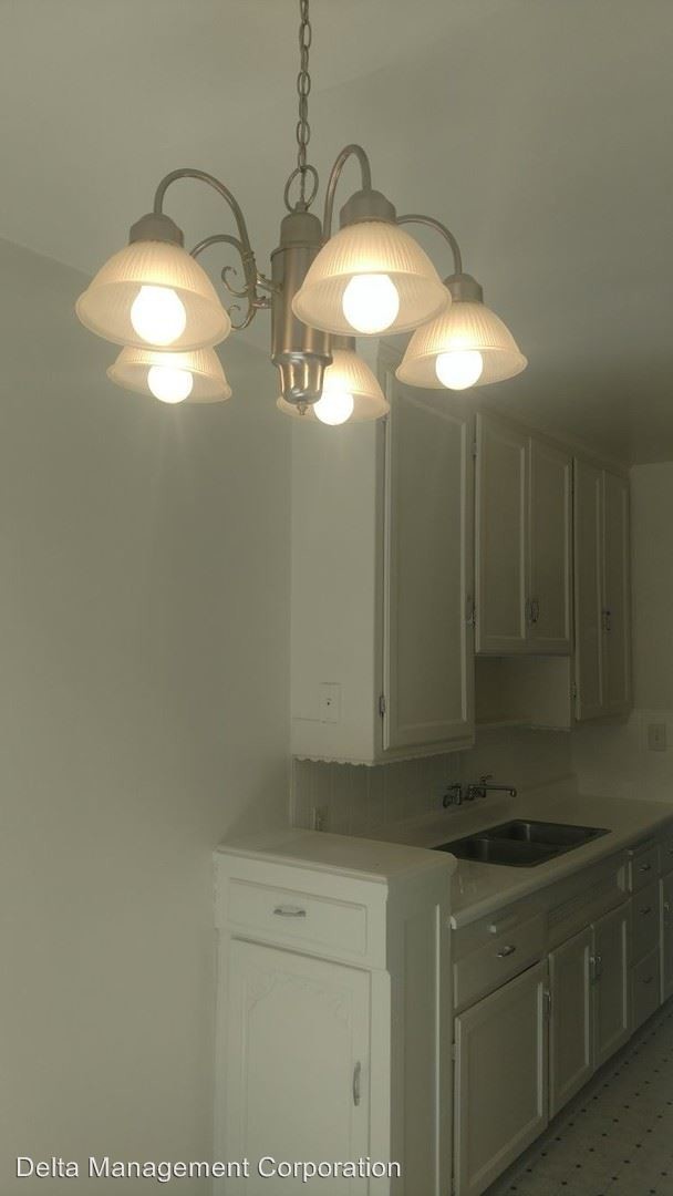 Foto del edificio - 1430 S Orange Grove Ave