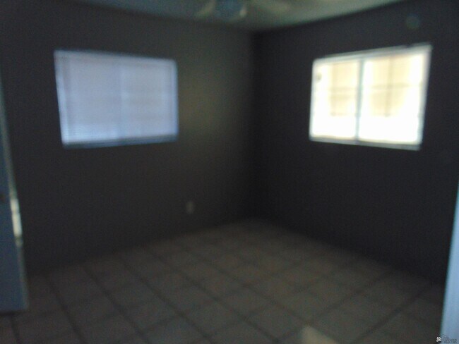 Foto del edificio - 2711 S Mesa Ave