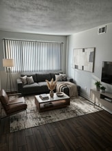 Building Photo - 4471 High St