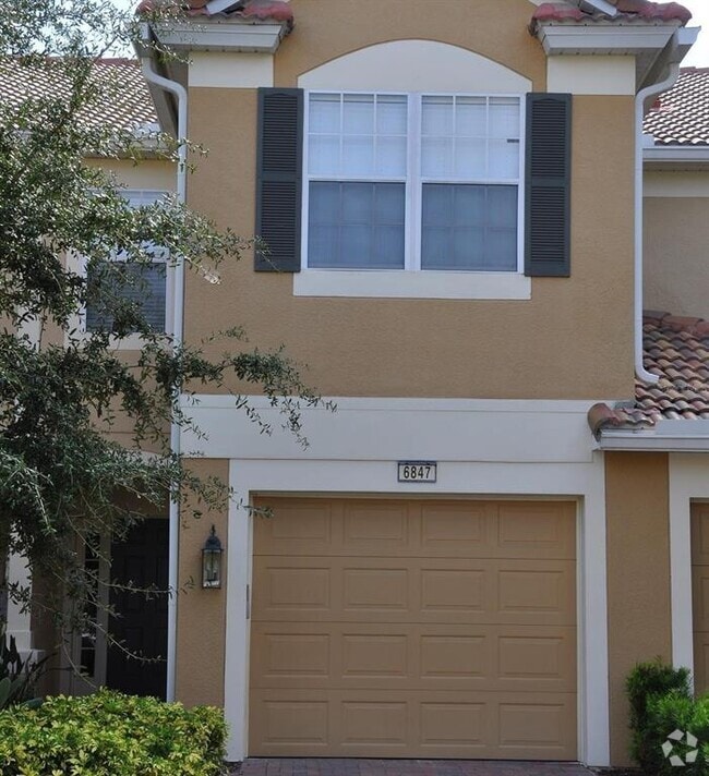 Building Photo - 6847 Hochad Dr